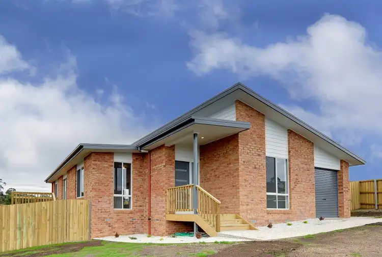 2 Barilla Court, Midway Point TAS 7171