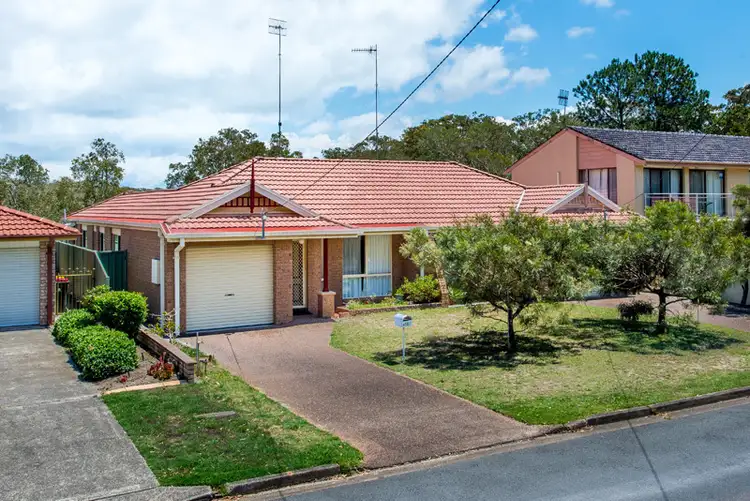 18A Government Road, Shoal Bay NSW 2315