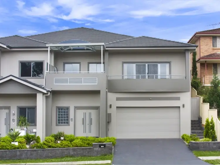33 Lord Howe Drive, Green Valley NSW 2168