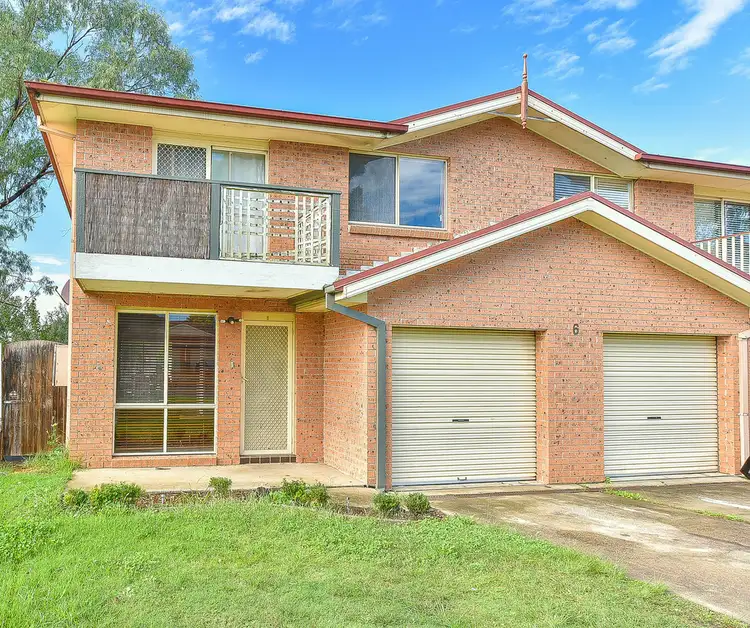 1/6 Cornelian Avenue, Eagle Vale NSW 2558