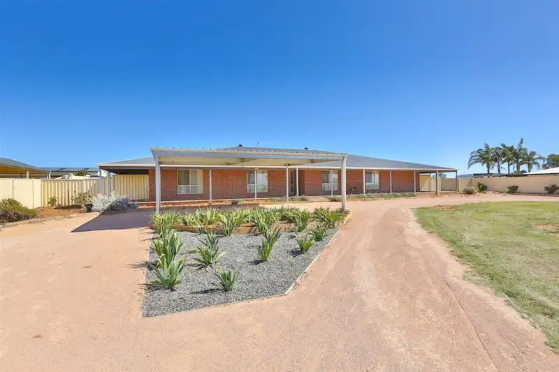 Main view of Homely house listing, 736 Cocklin Avenue, Red Cliffs VIC 3496