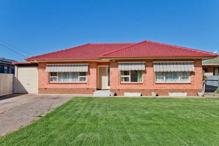 8 Chellaston Avenue, Pooraka SA 5095