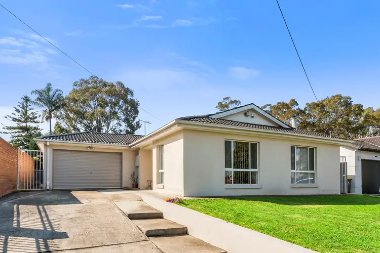 7 Baringa Close, Green Valley NSW 2168