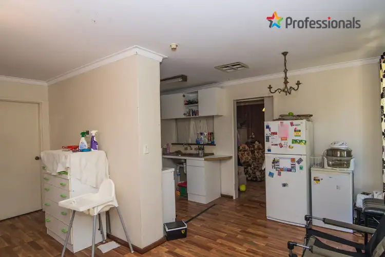 Sixth view of Homely house listing, 87 Cammillo Road, Camillo WA 6111