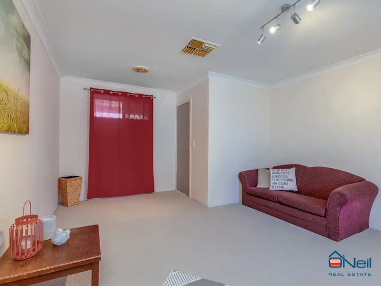 Sixth view of Homely house listing, 8B Shrike Court, Camillo WA 6111