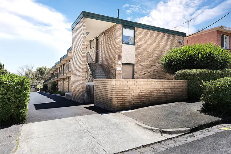 4/3 Allard Street, Brunswick West VIC 3055