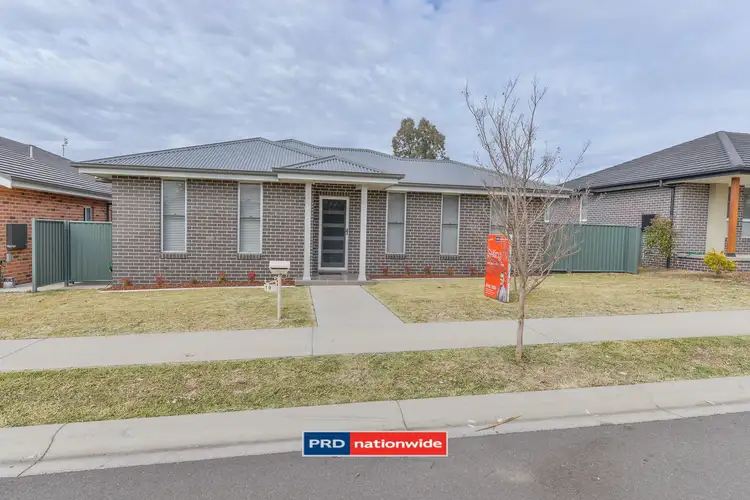 Main view of Homely house listing, 19 Boulevard Place, Tamworth NSW 2340