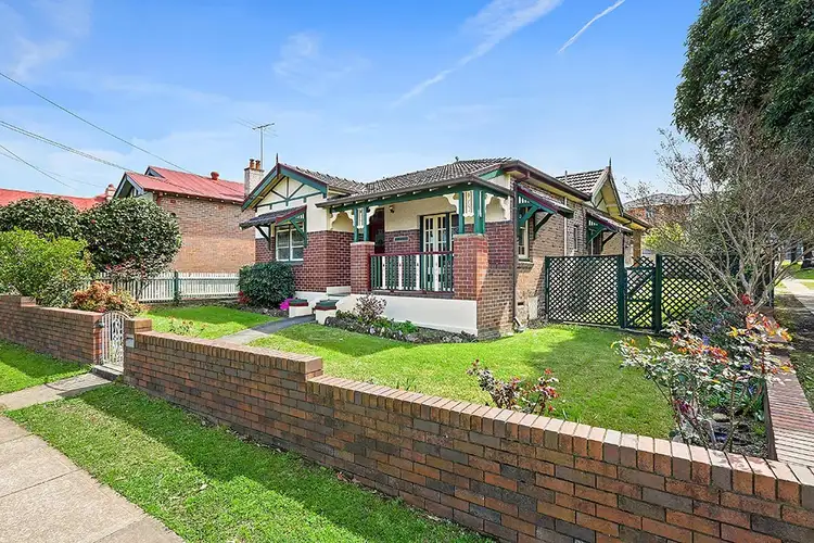 1 Stuart Street, Concord West NSW 2138