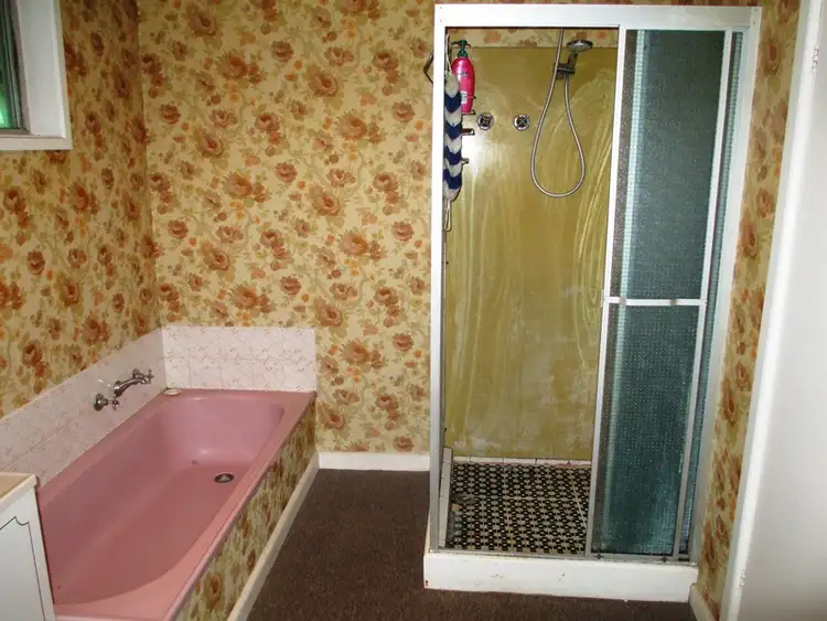 Fourth view of Homely house listing, 9 Aitken St, Alexandra VIC 3714