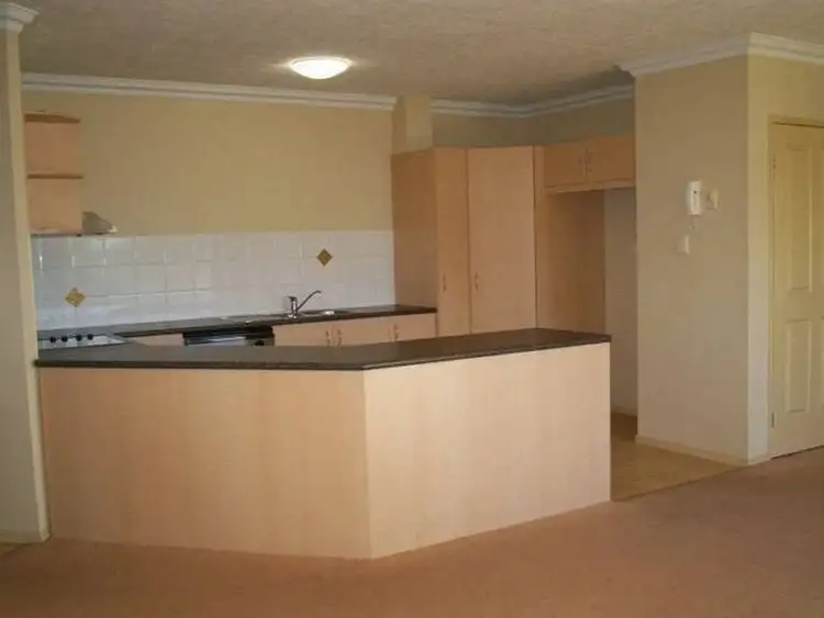 Fourth view of Homely unit listing, 8/25 Chester Terrace, Southport QLD 4215