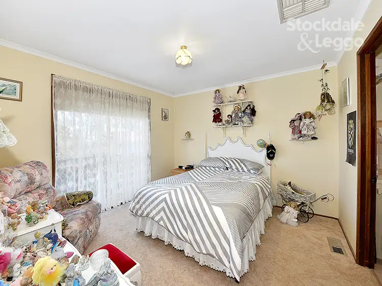 Second view of Homely house listing, 8 Cleve Court, Wallan VIC 3756