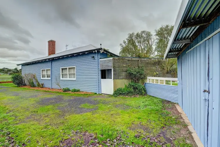 Fourth view of Homely house listing, 806 Warrenheip Street, Buninyong VIC 3357