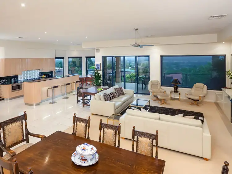 74 Henwood Avenue, Kooringal NSW 2650