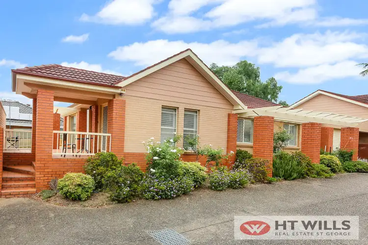 Second view of Homely villa listing, 4/119-121 Penshurst Street, Penshurst NSW 2222