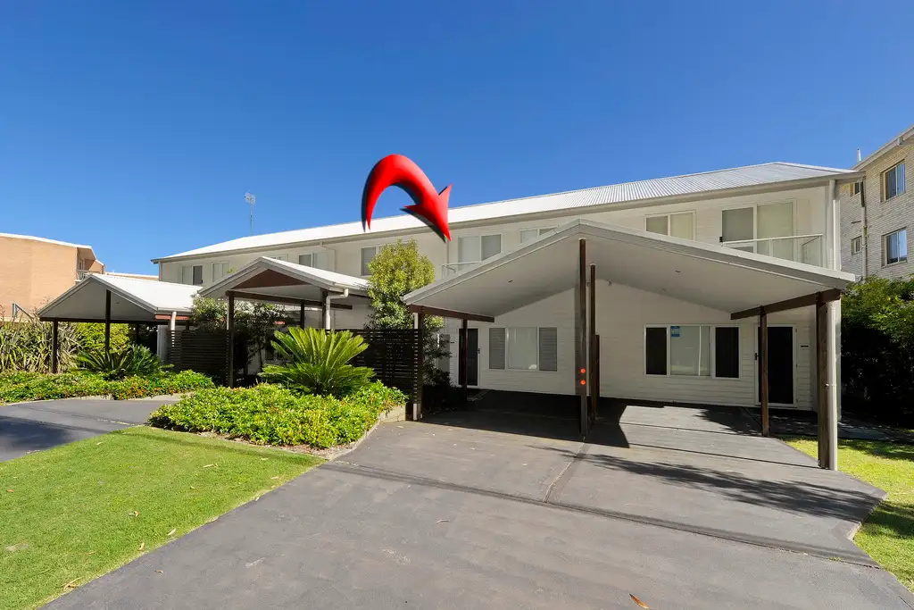 Main view of Homely townhouse listing, 4/5 Lillian Street, Shoal Bay NSW 2315
