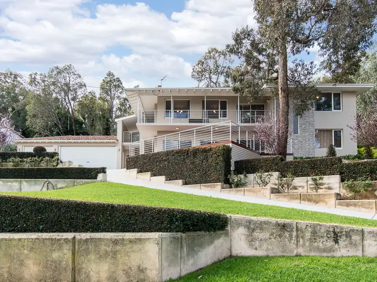 52 Zamia Road, Gooseberry Hill WA 6076