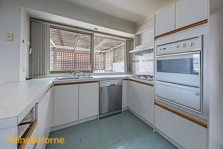 Second view of Homely house listing, 7 Cypress Point Court, Sunbury VIC 3429