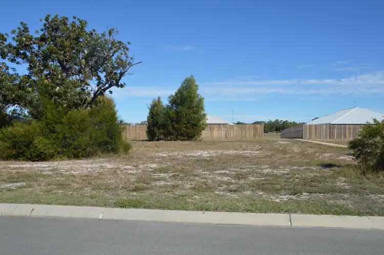 32 Tulipwood Drive, Burrum Heads QLD 4659