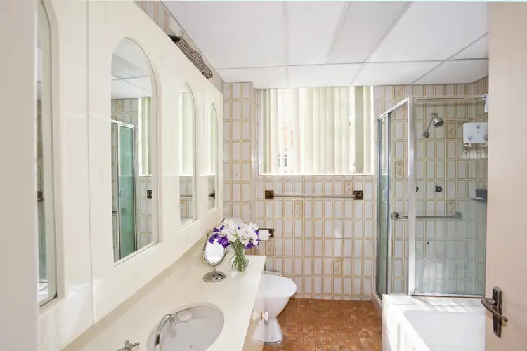 Sixth view of Homely apartment listing, 4/11-13 Ocean Avenue, Double Bay NSW 2028