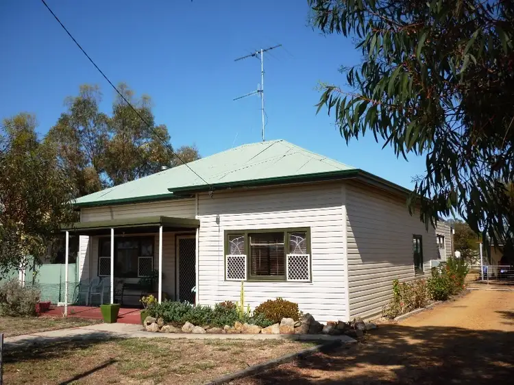 10 Cliff Street, Katanning WA 6317
