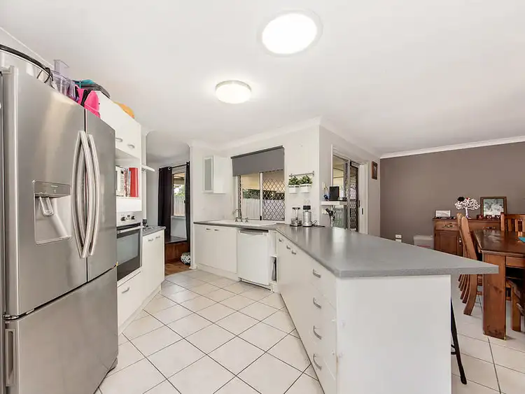 Sixth view of Homely house listing, 6 Protea Court, Yamanto QLD 4305