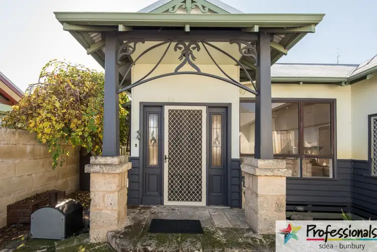 52 Minninup Road, South Bunbury WA 6230
