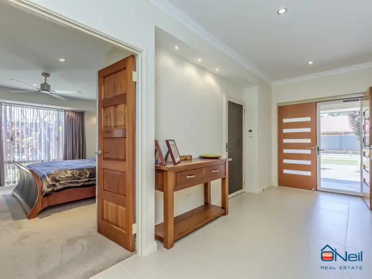 Fifth view of Homely house listing, 5 Bundoran Approach, Hilbert WA 6112