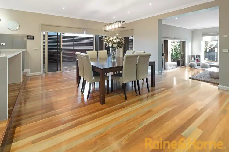 Sixth view of Homely house listing, 5 Catani Court, Burnside Heights VIC 3023