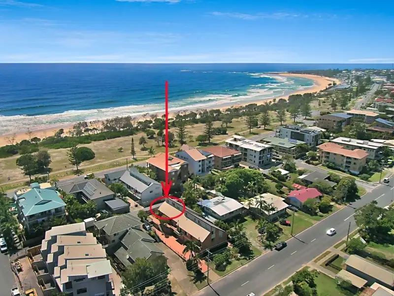 Main view of Homely townhouse listing, 1/33 Kingscliff Street, Kingscliff NSW 2487