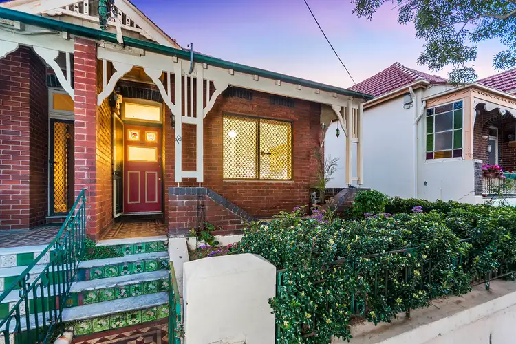 10 Yelverton Street, Sydenham NSW 2044