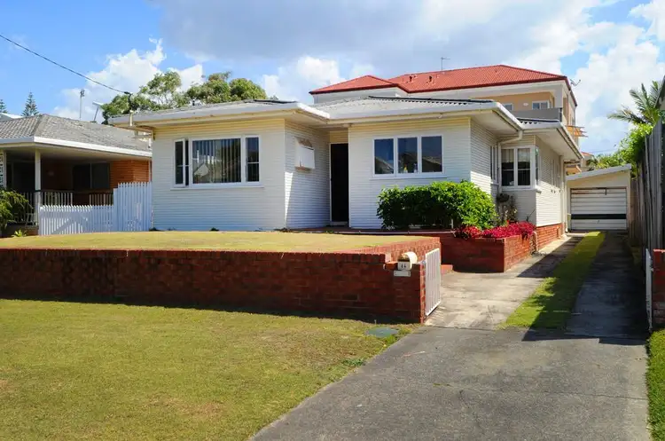 64 Seagull Avenue, Mermaid Beach QLD 4218