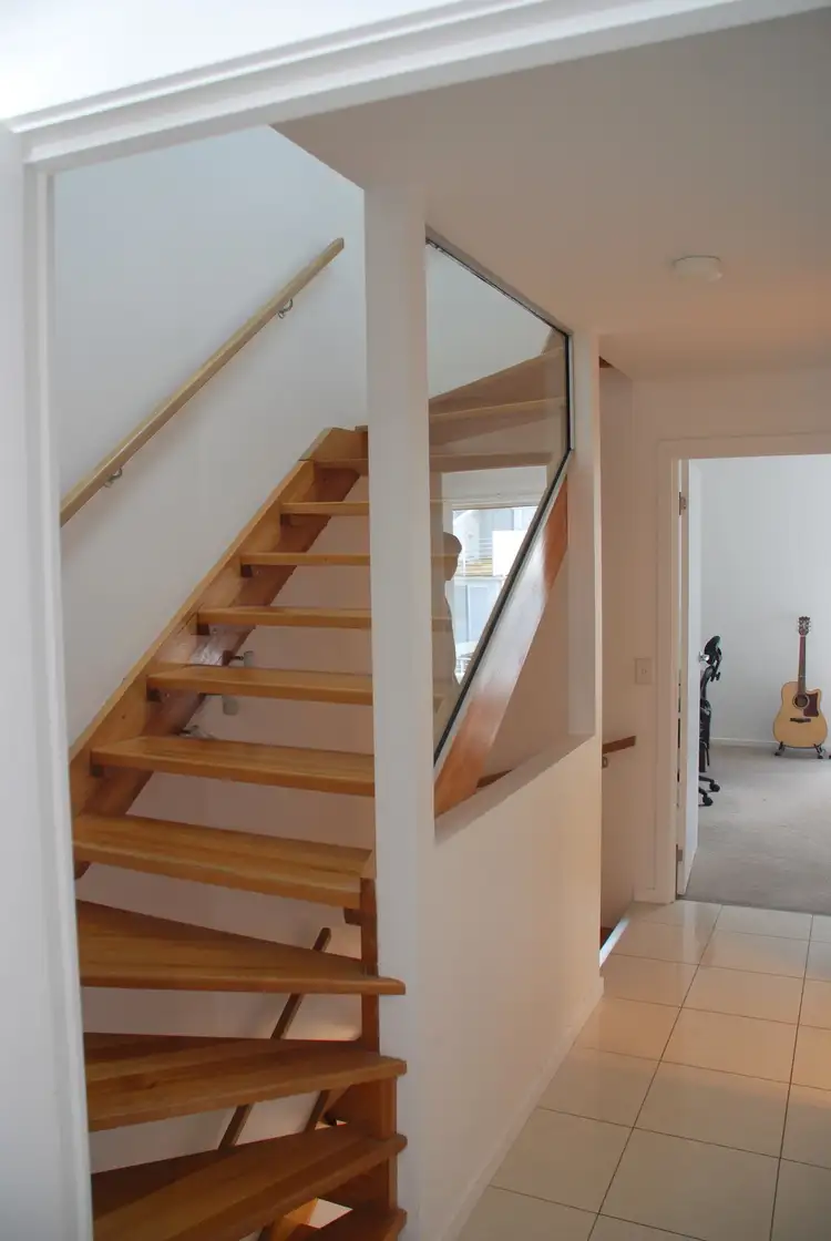 Fifth view of Homely apartment listing, 8 Sun Street, Hobart TAS 7000