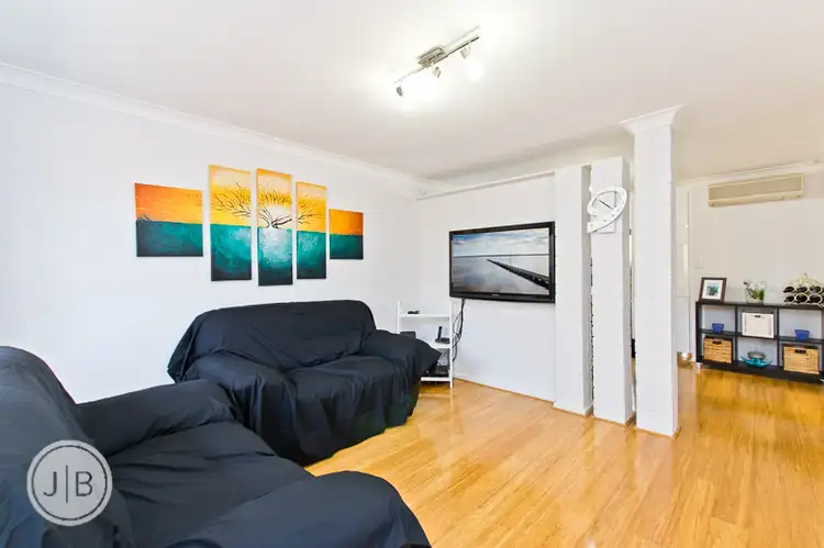 Sixth view of Homely villa listing, 3/6 Robert Street, Como WA 6152