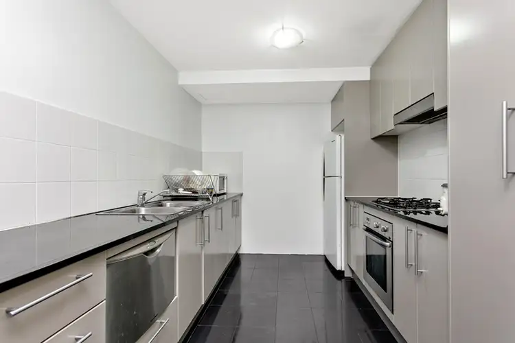 Third view of Homely apartment listing, 27/12-26 Regent Street, Chippendale NSW 2008