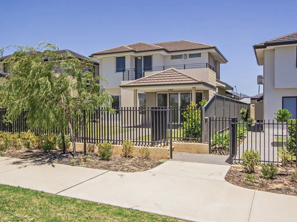 Main view of Homely house listing, 6 BANPO LANE, Baldivis WA 6171