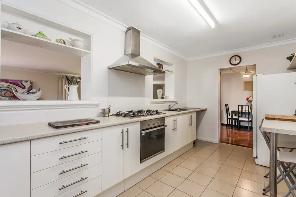 Main view of Homely house listing, 5 Langridge Crescent, Orelia WA 6167