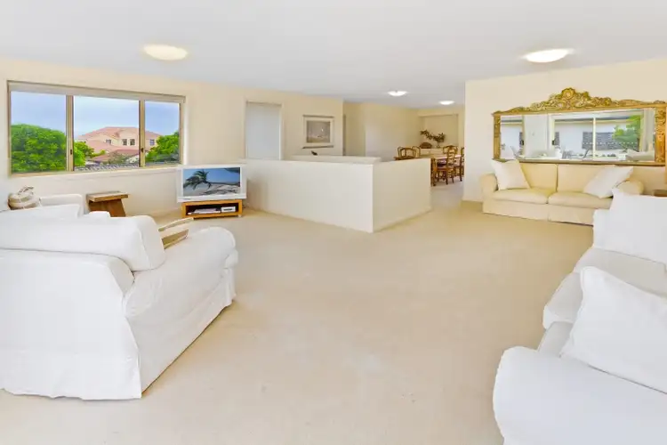 Main view of Homely townhouse listing, 2/37 Ocean Street, North Avoca NSW 2260