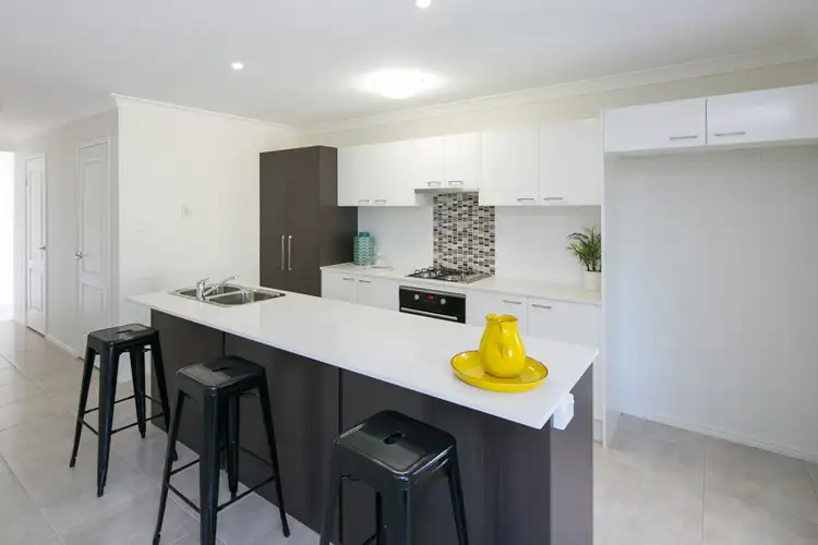 Third view of Homely house listing, 4/20-24 Valley Road, Wellington Point QLD 4160