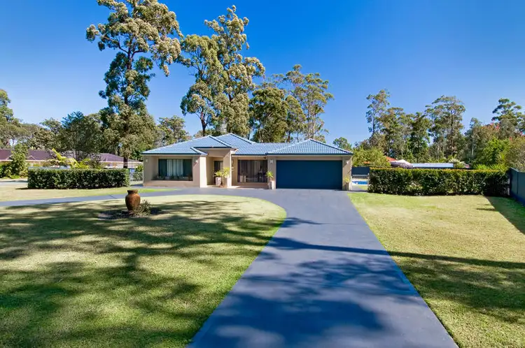 61 Lakeside Way, Lake Cathie NSW 2445