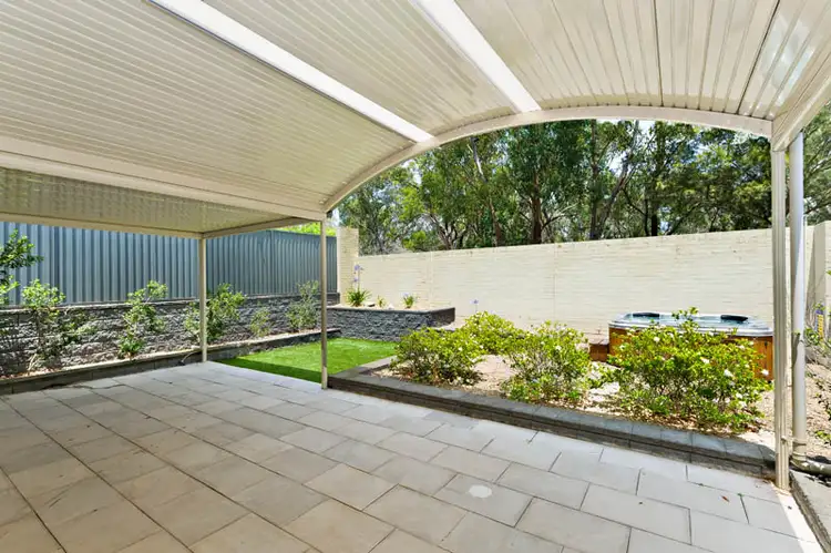 54 Eucalyptus Court, Picnic Point NSW 2213