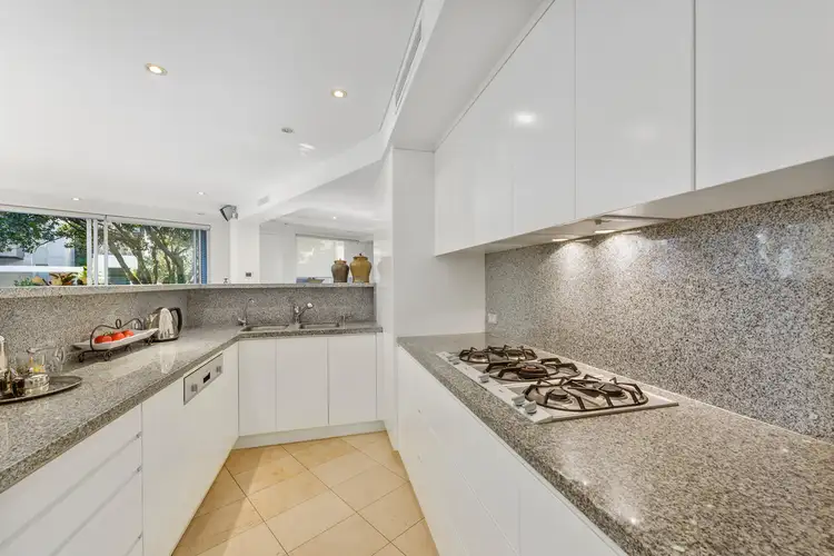 Sixth view of Homely apartment listing, 2/1 Leura Road, Double Bay NSW 2028