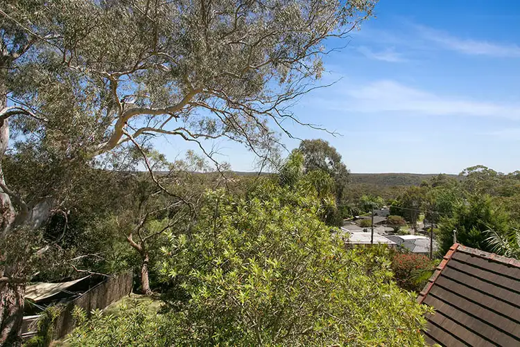 Fifth view of Homely house listing, 1 Namara Place, Engadine NSW 2233