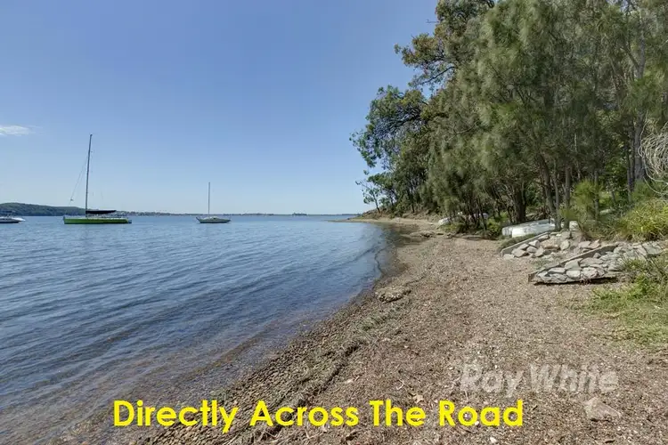Main view of Homely house listing, 209 Skye Point Road, Coal Point NSW 2283