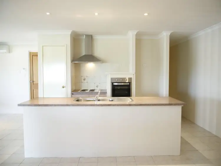 Fifth view of Homely house listing, 1 McNairn Cross, Leda WA 6170
