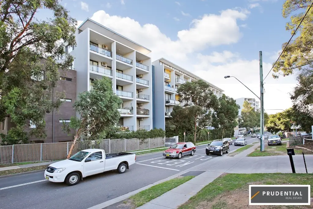 Main view of Homely townhouse listing, 10E/541 Pembroke Road, Leumeah NSW 2560