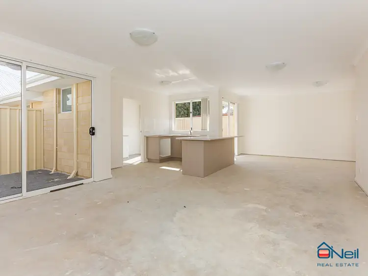 Sixth view of Homely house listing, Unit 32 / 113 Owtram Road, Armadale WA 6112