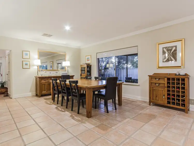 Seventh view of Homely house listing, 10 Calilly Way, Baldivis WA 6171