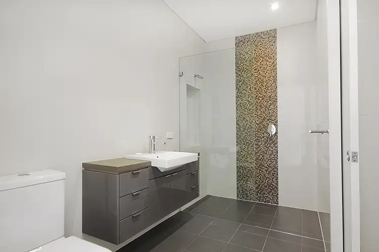 Sixth view of Homely apartment listing, 5/48 Kirribilli Avenue, Kirribilli NSW 2061