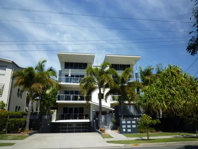 4/28 Parker Street, Labrador QLD 4215