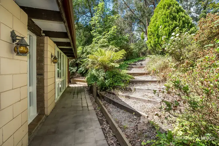 129 Emerald-Monbulk Road, Emerald VIC 3782